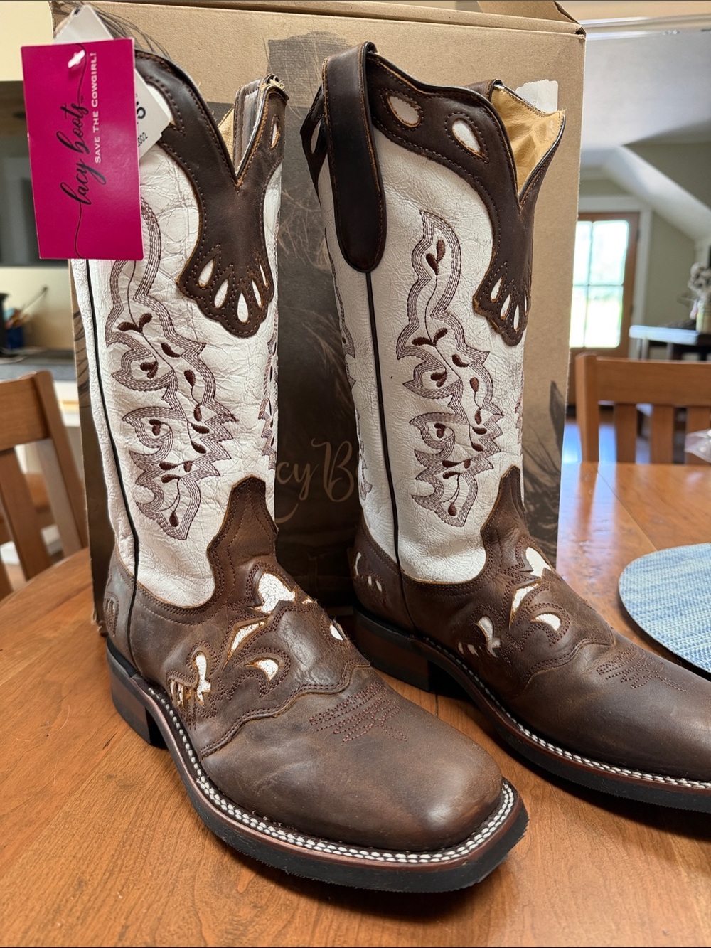 Ladies' Two-Tone Brown & White Heeled Western Boots